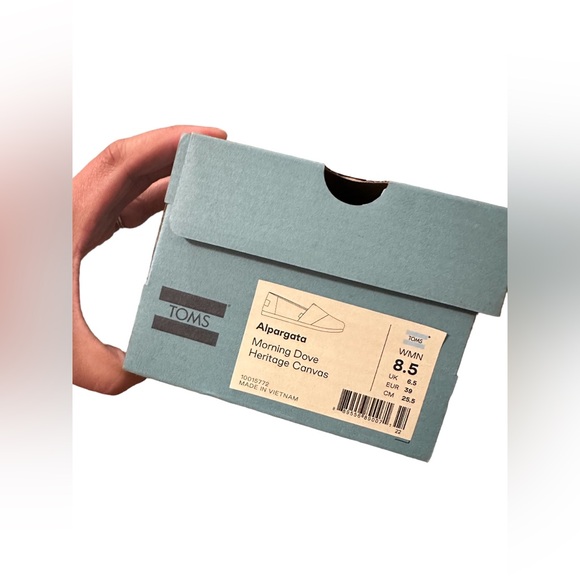 Toms Grey Alparagata Slip On Shoes - Picture 6 of 6